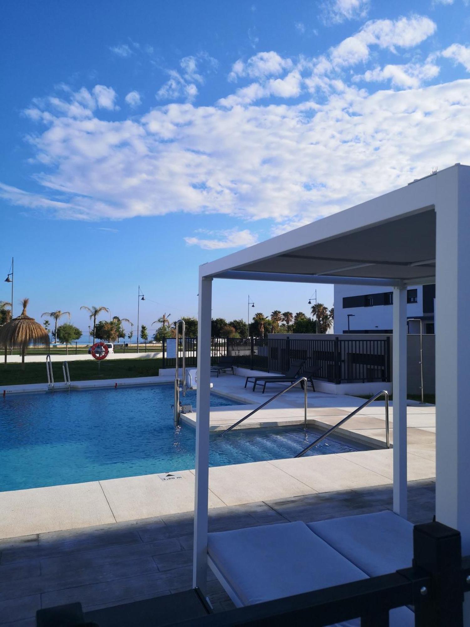 Apartamento Playa Valle Niza Malaga Exterior photo